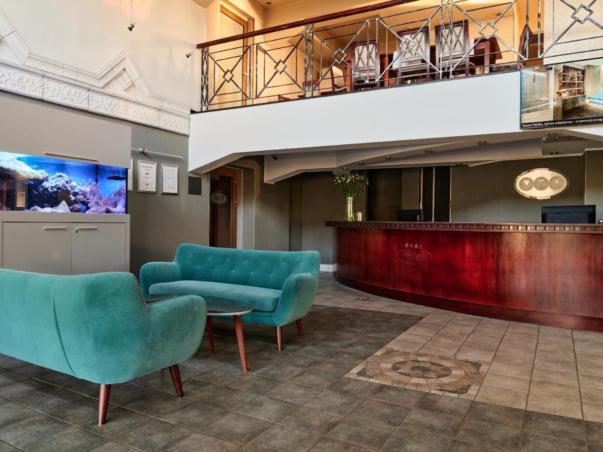 Hotel Great Polonia Krakow Airport - Ex Hotel Witek Modlniczka Bagian luar foto